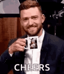 Thank You Youre Welcome GIF - Thank You Youre Welcome Cheers GIFs