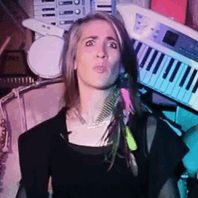 ImogenHeap's GIFs on Tenor