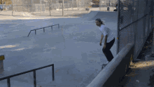 grind skate skateboard tricks pro athete