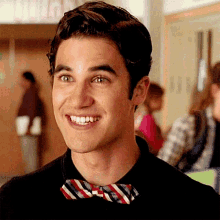 Glee Blushing GIF - Glee Blushing Darren Criss GIFs