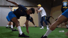 Stretching Warming Up GIF - Stretching Warming Up Exercise GIFs