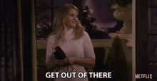 Get Out Of There Candace Cameron Bure GIF - Get Out Of There Candace Cameron Bure Dj Tanner Fuller GIFs
