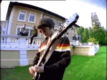 Lead Guitar Noel Gallagher GIF - Lead Guitar Noel Gallagher Oasis GIFs