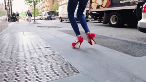 High Heels Fail Walking GIF - High Heels Fail Walking Fail - Discover & Share GIFs
