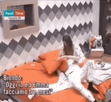 Biemma Biondo GIF - Biemma Biondo Amici17 GIFs