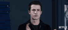 Clapping Clay Jensen GIF - Clapping Clay Jensen Dylan Minnette GIFs