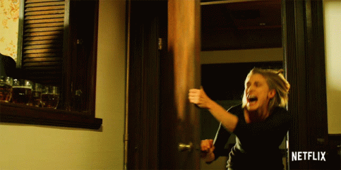 Shut The Door Escape GIF - Shut The Door Escape Scared - Discover & Share  GIFs