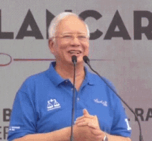 Najib Razak Lawak GIF - Najib Razak Lawak 1mdb GIFs