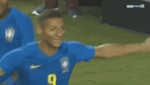 richarlison-dance.gif