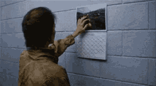 Ladies And Gentleman, The Most Pathetic Reaction In Horror Movie History GIF - Scary Epic Funny GIFs
