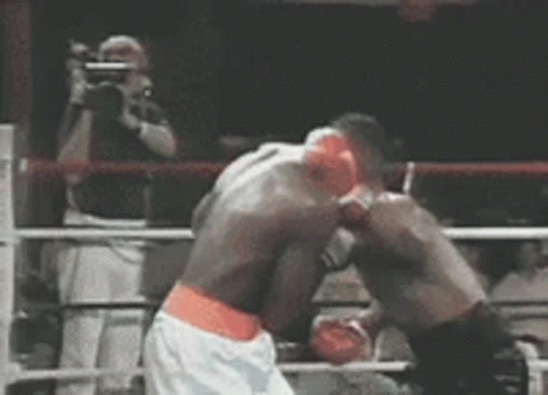 Mike Tyson Uppercut GIF - Mike Tyson Uppercut Knock Out - Descubre & Co...