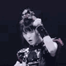 Suzuka Nakamoto Babymetal GIF - Suzuka Nakamoto Babymetal Fighting GIFs