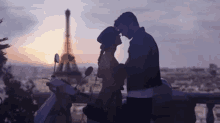 Couple Romantic GIF - Couple Romantic Kiss GIFs