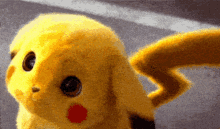 Pikachu In Attention GIF - Pikachu In Attention Perk Up GIFs