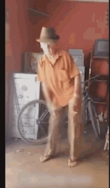 Turn Sping GIF - Turn Sping Old Man GIFs