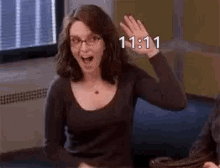 30rock self five tina fey hi five hi5 30rock self five tina fey hi five hi5