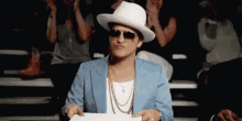 Bruno Mars Score GIF - Bruno Mars Score 10 GIFs