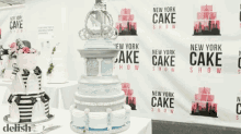 If The Shoe Fits Cake GIF - If The Shoe Fits Cake Dessert GIFs