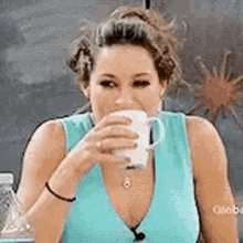 spit-drinking.gif