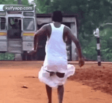 while rushing to washroom vadivelu comedian gif vetri kodi kattu movie