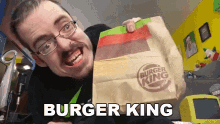 Burger King Ricky Berwick GIF - Burger King Ricky Berwick Ricky Berwick Vlog GIFs
