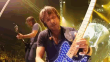 Playing The Guitar Keith Urban GIF - Playing The Guitar Keith Urban You Gonna Fly GIFs
