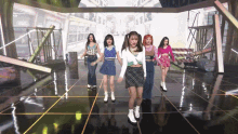 Red Velvet Queendom GIF - Red Velvet Queendom Pose GIFs