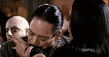Addams Family Gomez And Morticia GIF - Addams Family Gomez And Morticia Kissing GIFs