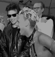 Alan Wilder Martin Gore GIF - Alan Wilder Martin Gore Depeche Mode GIFs