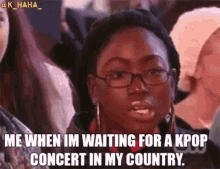 waiting kpop concert