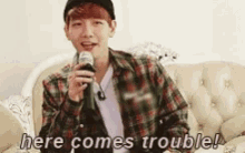 Kpop Herecomestrouble GIF - Kpop Herecomestrouble Trouble GIFs