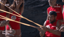 gilles rocca isola dei famosi fionda gilles rocca gif prova ricompensa gilles rocca isola dei famosi fionda gilles rocca gif prova ricompensa