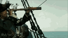 Jack Sparrow Looking Glass GIF - Jack Sparrow Looking Glass GIFs