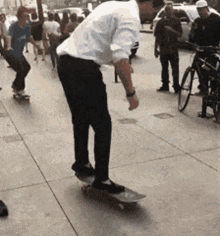 Lame Skateboard GIF - Lame Skateboard Fail GIFs