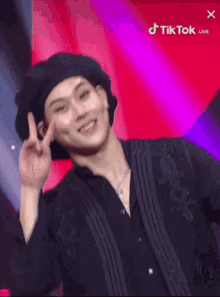 Kpop Peace Out GIF - Kpop Peace Out Silly GIFs