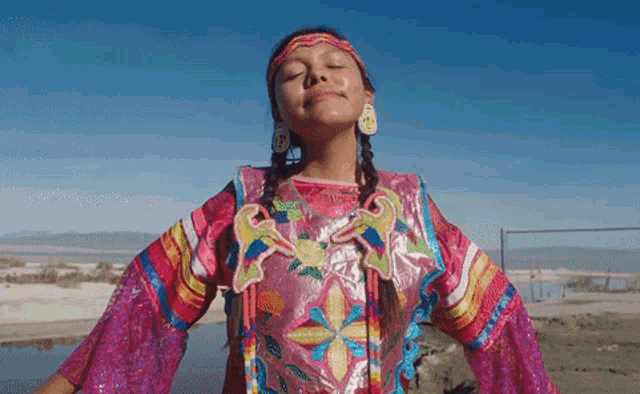 Native Indigenous GIF - Native Indigenous Smile - Discover & Share GIFs