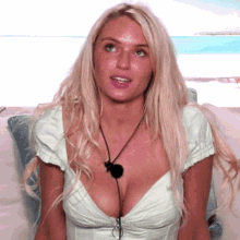 thinking lets see lucie donlan love island talking