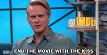 End The Movie With The Kiss Kissing GIF - End The Movie With The Kiss Kissing Movie Ending GIFs