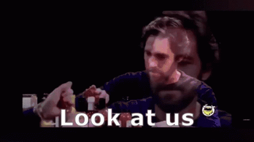 Paul Rudd Look At Us GIF - Paul Rudd Look At Us Who Woulda Thought GIFs