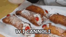 Cannoli Dolci Buonissimi GIF - Cannoli Dessert Delicious GIFs