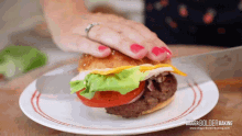 Burger Bigger Bolder Baking GIF - Burger Bigger Bolder Baking Hamburger GIFs