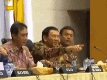 Ahok Nunjuk2 GIF - Ahok Marah Gubernurjakarta GIFs