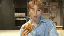 seventeen woozi lee jihoon cheeseburger eating seventeen woozi lee jihoon cheeseburger eating