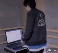 Yes Sir Onf GIF - Yes Sir Onf On Off GIFs