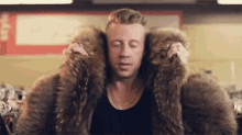 Yes Oh Yeah GIF - Yes Oh Yeah Macklemore GIFs