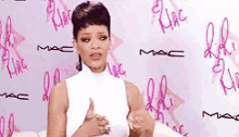 rih riri rihanna rih1 explaning rih riri rihanna rih1 explaning