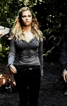 Clarke Griffin Lick Lips GIF - Clarke Griffin Lick Lips The100 GIFs