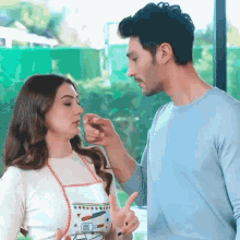 eszan ozan korfali cooking couple touching nose i%CC%87lhan sen eszan ozan korfali cooking couple touching nose i%CC%87lhan sen