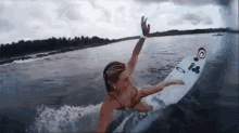garota surf surfando garota surf surfando
