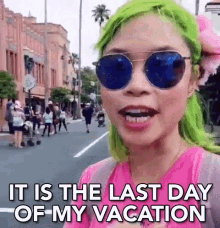 It Is The Last Day Of My Vacation The Last Day Of Time Off GIF - It Is The Last Day Of My Vacation The Last Day Of Time Off Last Day Of My Holiday GIFs